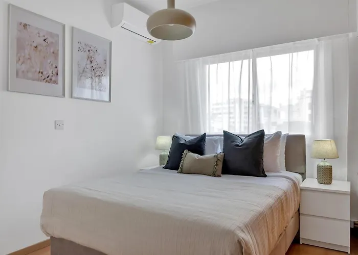 Apartmán Phaedrus Living: Romanou Modern Center Flat *