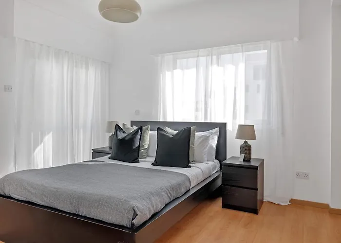 Apartmán Phaedrus Living: Romanou Modern Center Flat Nikósie