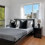 Phaedrus Living: Romanou Modern Center Flat דירה ניקוסיה
