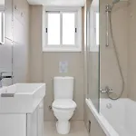 Phaedrus Living: Romanou Modern Center Flat דירה ניקוסיה