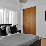 דירה Phaedrus Living: Romanou Modern Center Flat