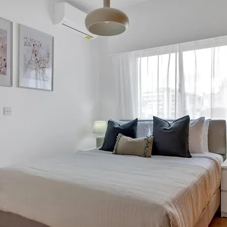 דירה Phaedrus Living: Romanou Modern Center Flat *